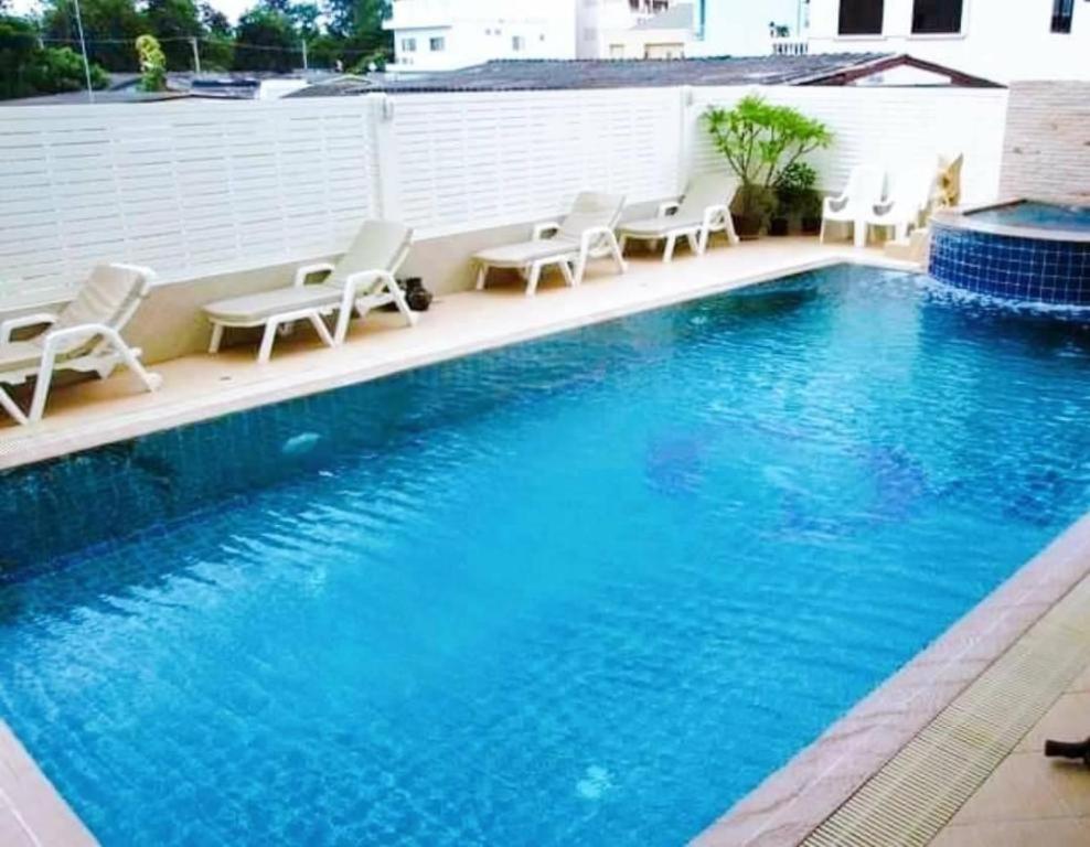 Sukwilai Hotel HHQ Buitenkant foto