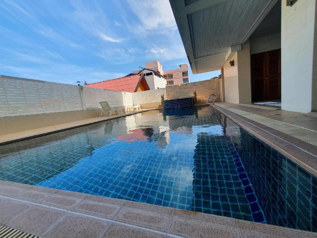 Sukwilai Hotel HHQ Buitenkant foto